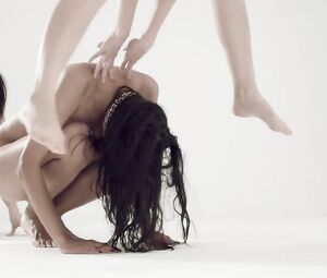 Jennifer Krukowski & Lea Reto & Kitsune Soleil - Dirty Deeds s01 (2012)