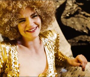 Dasniya Sommer nude in crazy movie - Affenkonig (Monkey King) (2016)