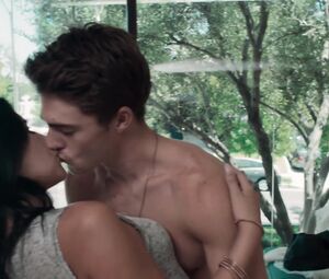 Nicole Herold & Madeline Brewer & Amanda Cerny - The Deleted (2016) s1e1