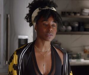 Alexandra Daddario nude, Kirby Howell naked - Why Women Kill s01e02 (2019)