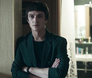 Anna Starshenbaum nude - Volshebnik s01e07 (2019)