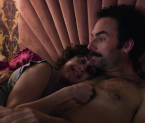 Betty Gilpin, Alison Brie nude - Glow s03e04 (2019)