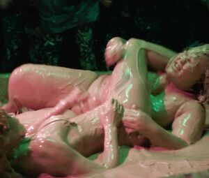 Britney Young nude - Glow s03e08 (2019)