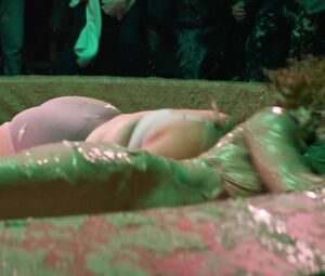 Britney Young nude - Glow s03e08 (2019)