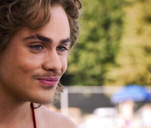 Cara Buono nude - Stranger Things s03e01 (2019)