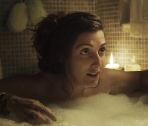 Clarice Falcao nude - Shippados s01e01-06 (2019)