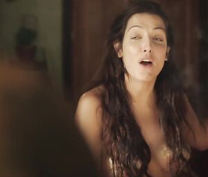 Clarice Falcao nude - Shippados s01e01-06 (2019)