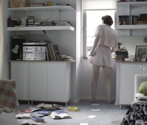 Honor Swinton Byrne nude - The Souvenir (2019)