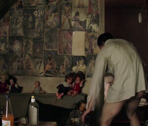 Martina Eitner-Acheampong, Margarethe Tiesel nude - Der goldene Handschuh (2019)