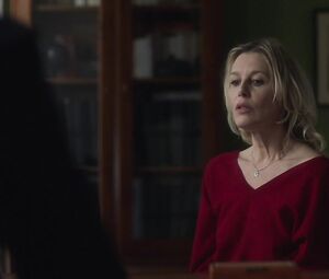 Noemie Schmidt, Gitte Witt, Fleur Geffrier nude - A l'interieur s01e01-02 (2019)