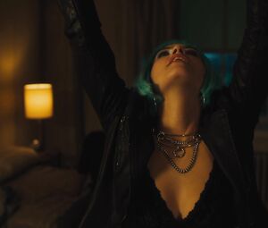 Nola Palmer, Gaite Jansen, Corrin Evans nude - Jett s01e09 (2019)