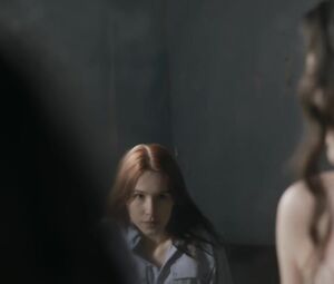 Wiktoria Kruszczynska, Kaja Zalewska nude - Zabawa (2019)