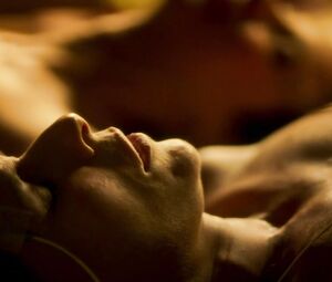 Camila Morgado, Andrea Beltrao nude - Albatroz (2019)