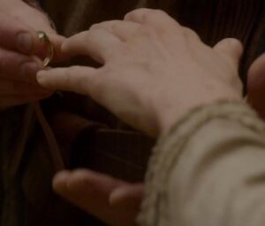 Daisy Ridley, Naomi Watts nude - Ophelia (2019)