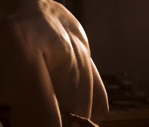 Karolina Korab nude - Czas naswietlony (2019)