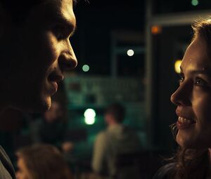 Paula Beer nude - Le chant du loup (2019)