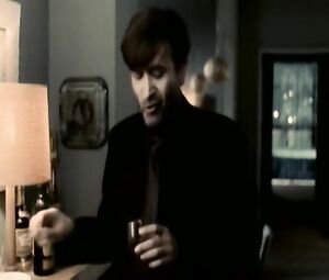 Smaragda Karydi nude - O kalyteros mou filos (2001)