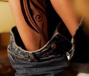 Giulia Amorim nude, Julia ABS nude - Porn Karaoke (2012)