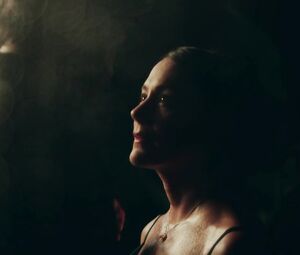 Jacinthe Lague nude - La Famille Ouellette (2019)
