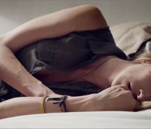 Jennifer Missoni, Dawn Olivieri nude - To Whom It May Concern (2015)