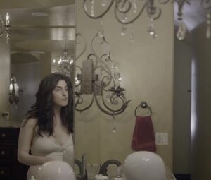 Lilli Kay nude - Chambers s01e04 (2019)