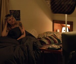 Lindsay Burdge, Lydia House nude - Easy s03e01 (2019)