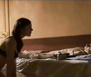 Valerie Donzelli nude - Sous mes yeux (2002) Explicit Sex Scenes