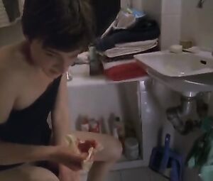 Sex scene with nude actress Henriette Heinze. The movie "Auftauchen"