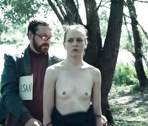 Full Frontal Nude of Russian Series "Metod"