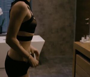 Best Celebs Scenes with naked Kristen Stewart of the movie "Personal Shopper"