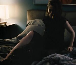 Best Celebs Scenes with naked Kristen Stewart of the movie "Personal Shopper"