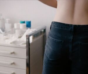 Best Celebs Scenes with naked Kristen Stewart of the movie "Personal Shopper"