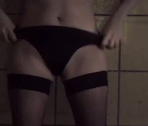 Explicit sex scene "Sexjunkie"