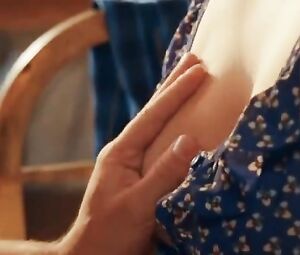 Topless Anna Raadsveld - LelleBelle (2010)