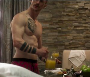 Naked Lina Esco - Kingdom s02e14 (2016)