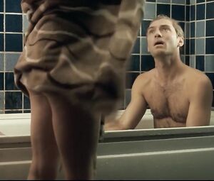 Celebs Scenes | Actresses: Juliette Binoche, Vera Farmiga, Robin Wright | The movie "Breaking and Entering"