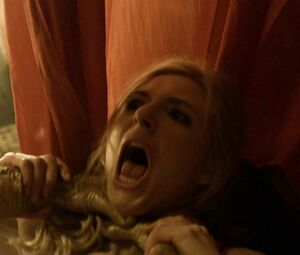 Naked Viva Bianca - Spartacus Blood and Sand s01e09 (2010)