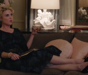 Nude Celebs Rachel Brosnahan, Kyla Walker - The Marvelous Mrs Maisel (2017) s01e01