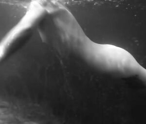 Naked Aglaia Shilovskaya - Ke-Dy (2016)