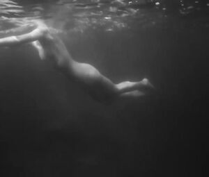 Naked Aglaia Shilovskaya - Ke-Dy (2016)