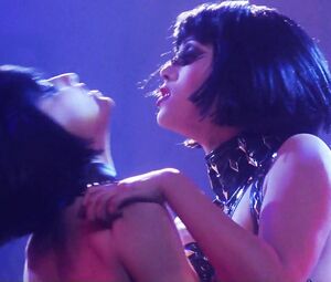 Best Striptease Scenes from Movies: Gina Gershon, Elizabeth Berkley - Showgirls (1995)