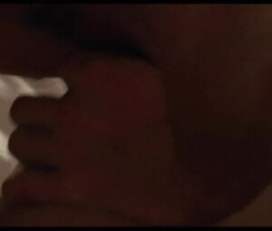 Hot Sex Celebs Scene - Blanca Lewin - En la Cama (2005)