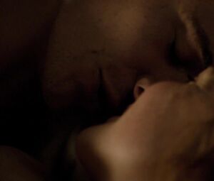 Nude Celebs Rebecca Ferguson - The White Queen s01e01 (2013)