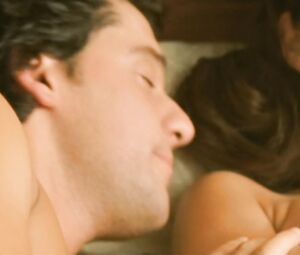 Full Frontal Celebs Marion Cotillard - Les jolies choses (2001)