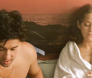 Full Frontal Celebs Marion Cotillard - Les jolies choses (2001)