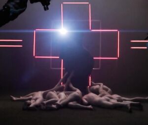 Short Sex Scene Florence Gilles - You Are The Canvas (2015) HD 720p