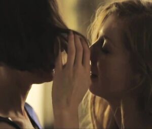 Naked Agnieszka Podsiadlik, Pheline Roggan from Sex Scenes - Jak calkowicie zniknac (2014)