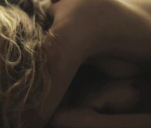Naked Agnieszka Podsiadlik, Pheline Roggan from Sex Scenes - Jak calkowicie zniknac (2014)