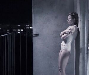 Nude Celebs Julia Kijowska, Marta_Nieradkiewicz - Zjednoczone stany milosci (2016)