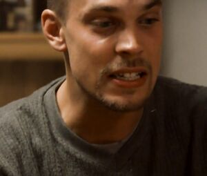 Naked Irina Björklund & Laura Malmivaara & Matleena Kuusniemi - Levottomat (2000) | Explicit Sex and Nudity Episodes